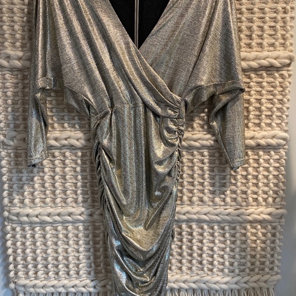 Alice & Olivia Pace Batwing Metallic Mini Dress - Picture 4 of 7